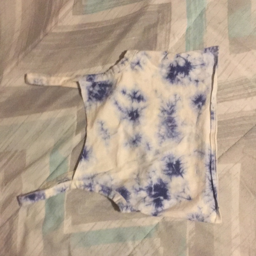 Blue and white tie dye crop top (Aéropostale, xs)